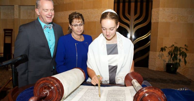 איך להפוך את החצר שלכם לחלום של בת מצווה בלתי נשכחת?